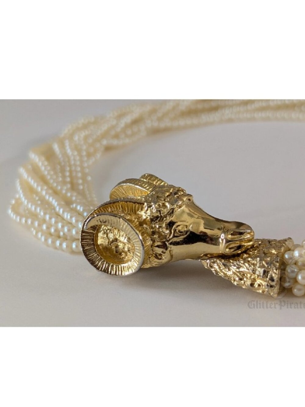 Rare Vintage 18" Carolee Faux Pearl Gold Toned Ram Head Torsade Necklace